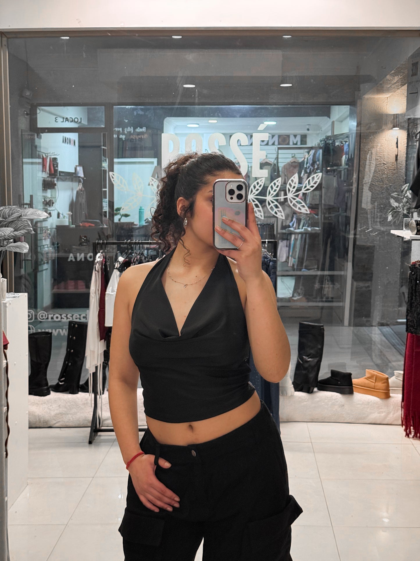 TOP DRAPEADO NEGRO 2