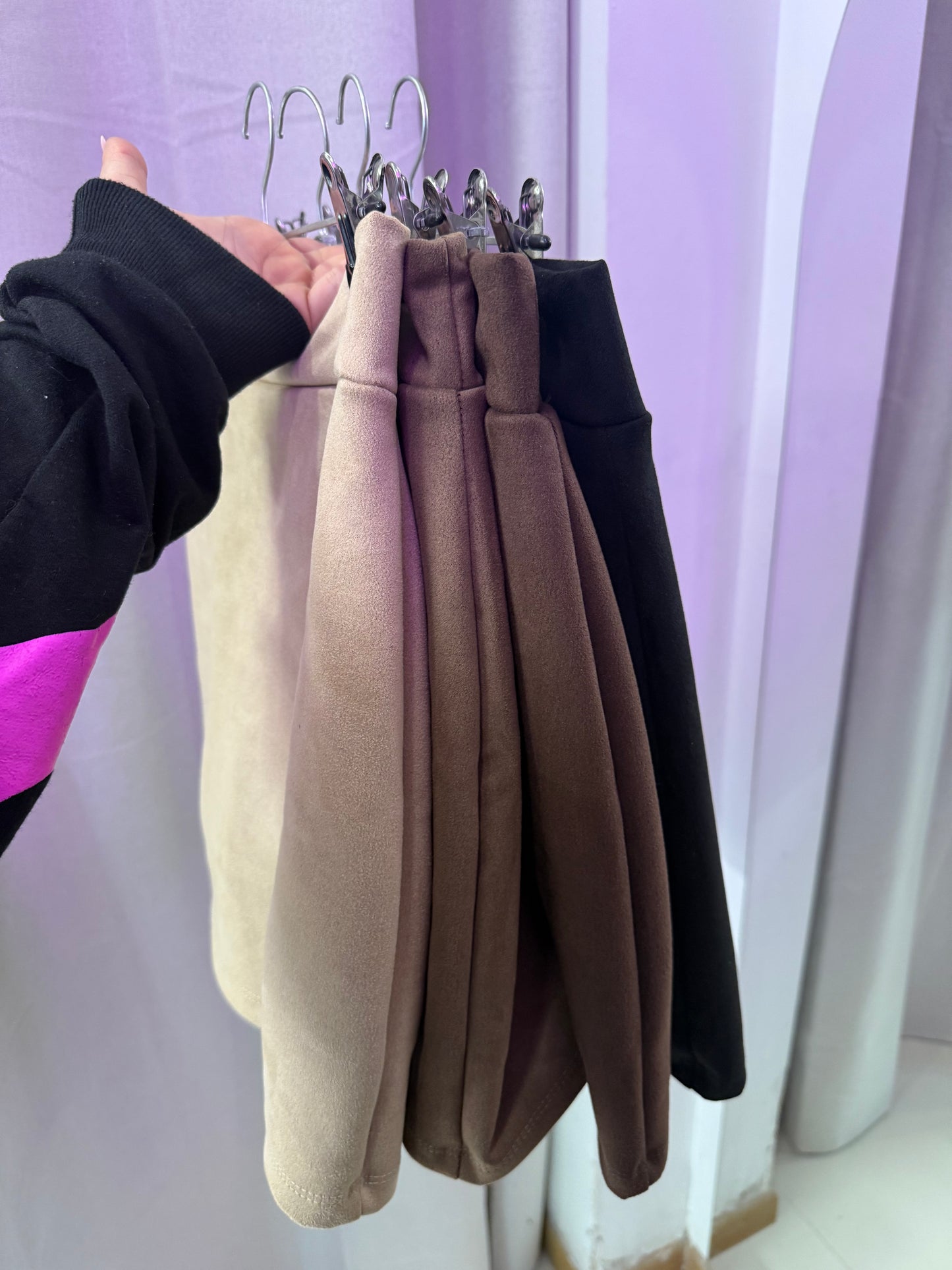 FALDA SKORT GAMUZA