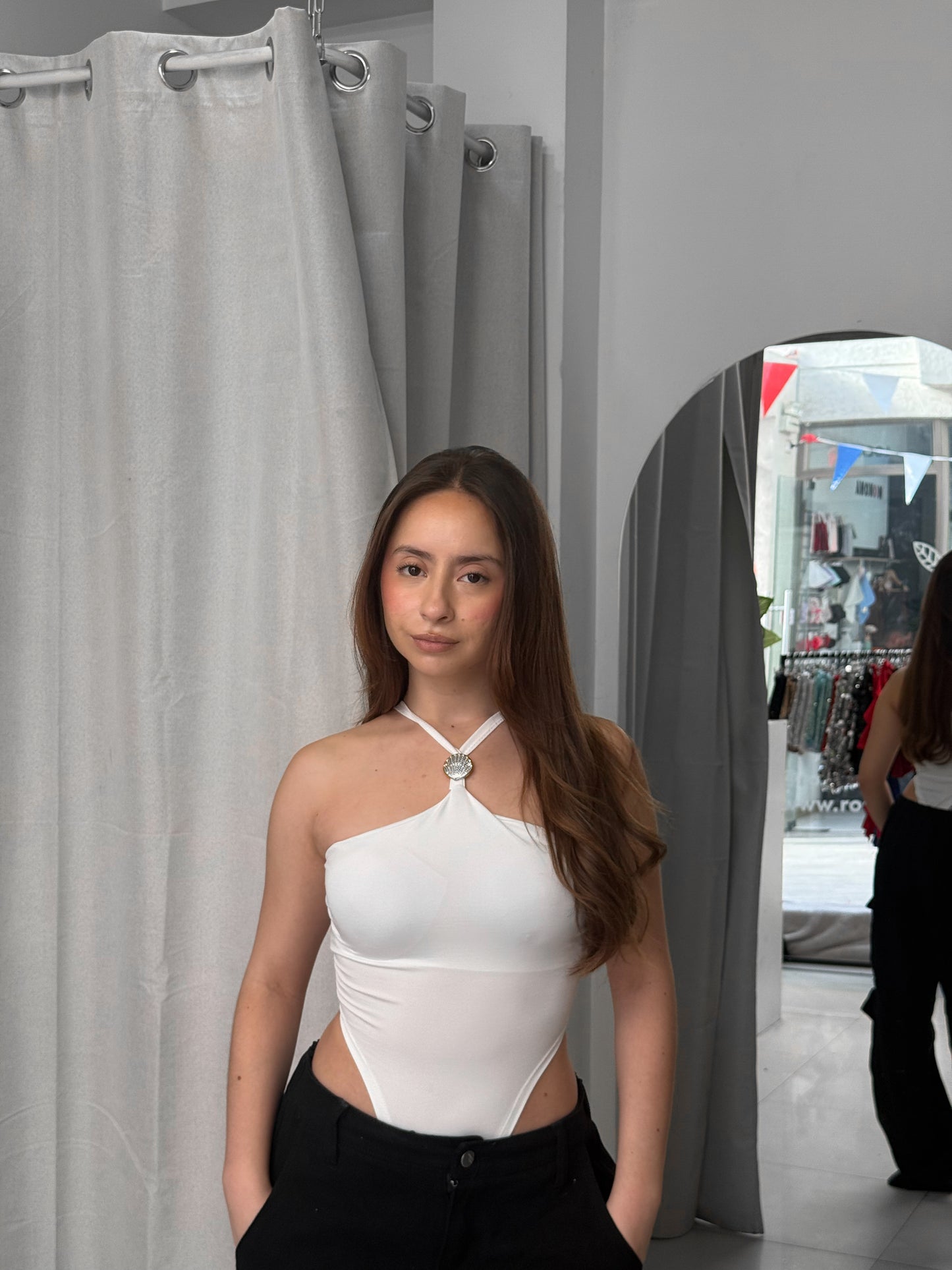 BODY SHELL WHITE