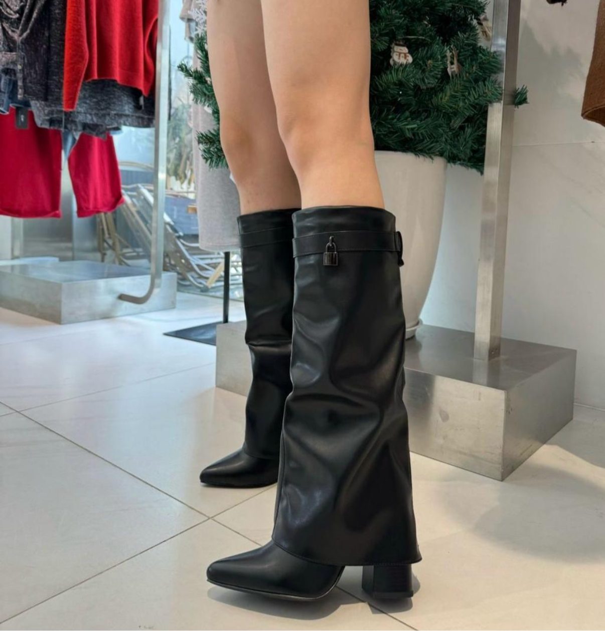 BOTAS GIVE