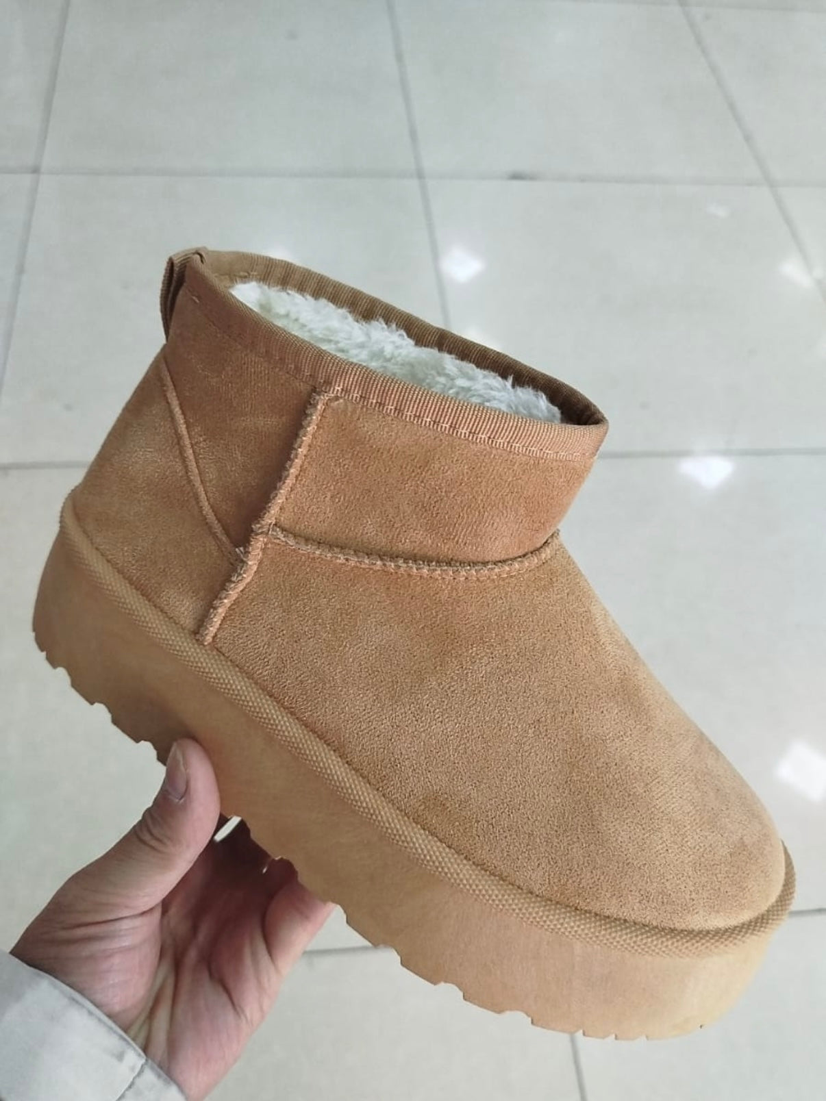 PANTUBOTAS CAFÉ