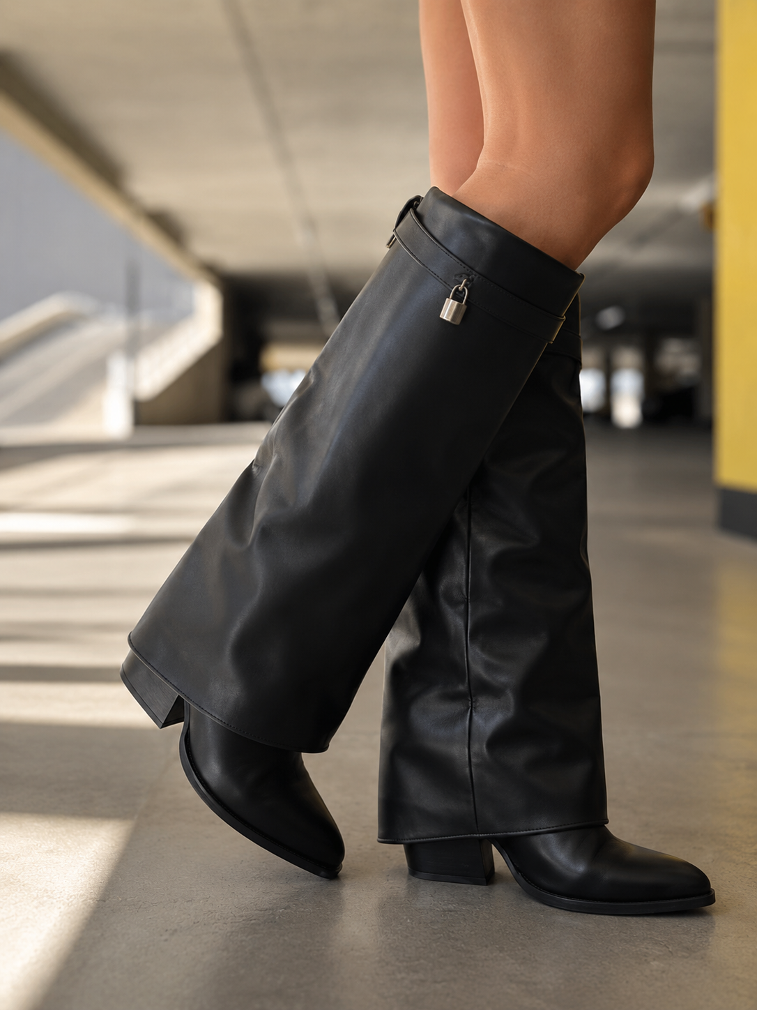 BOTAS GIVE 2