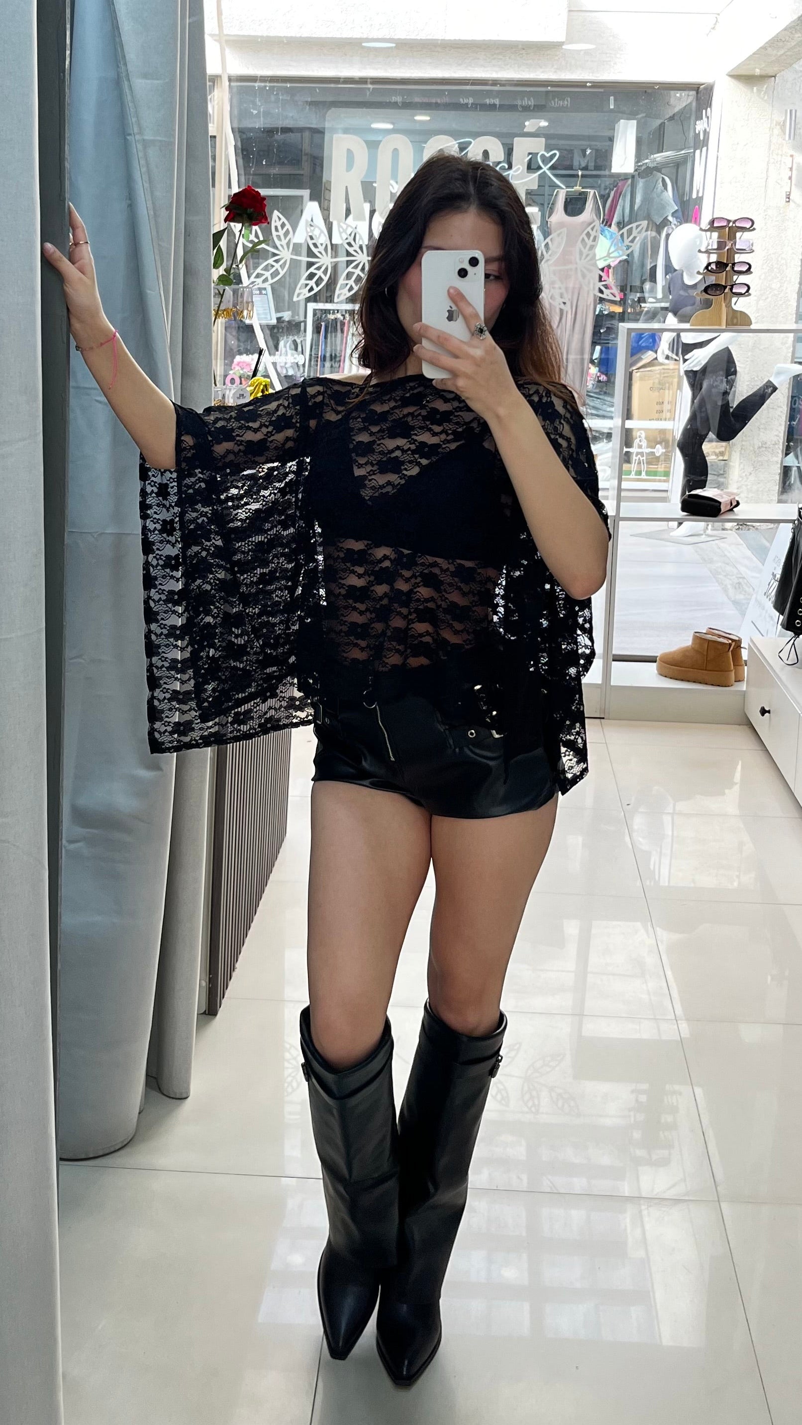 CAPA LACE BLACK