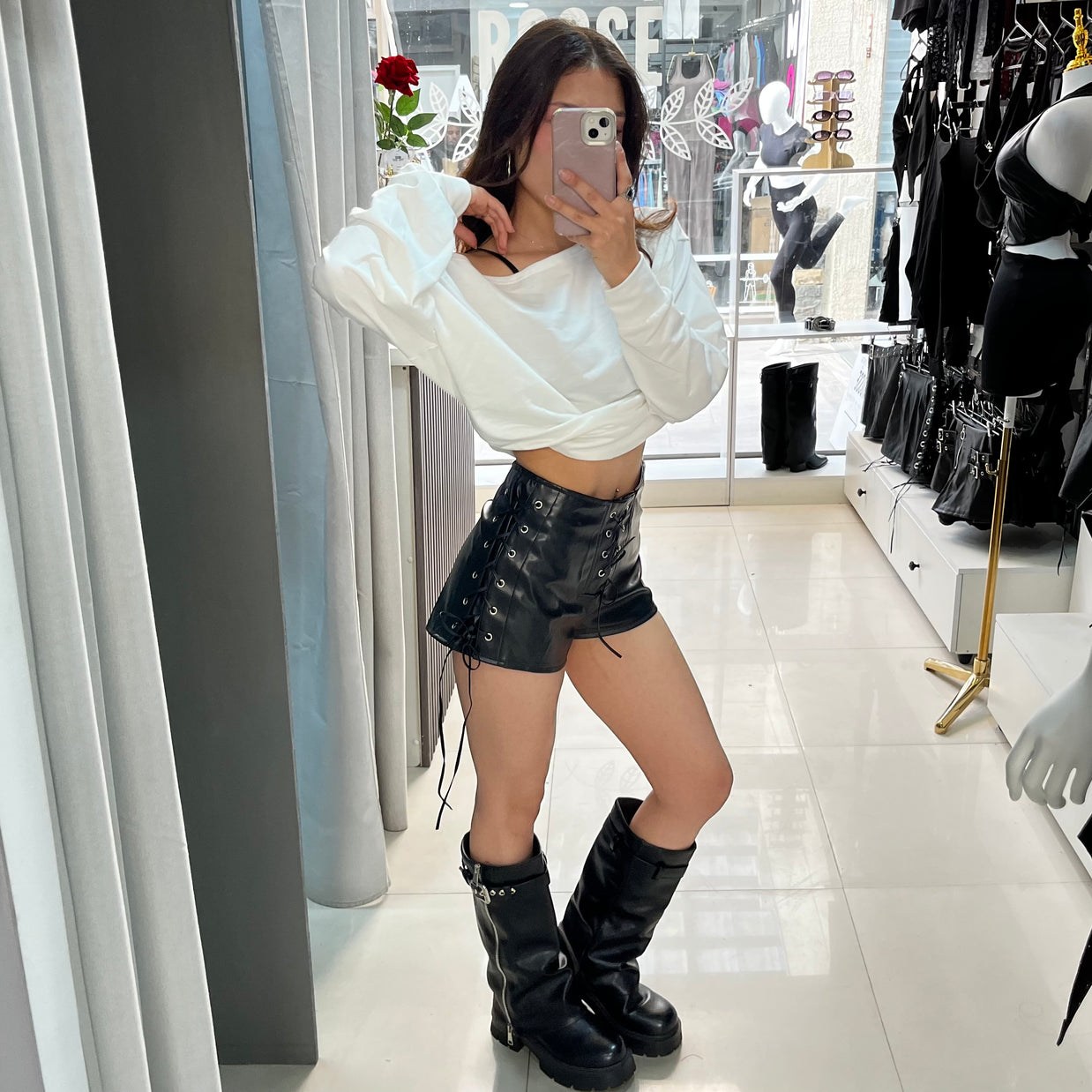 SHORT SIREN BLACK
