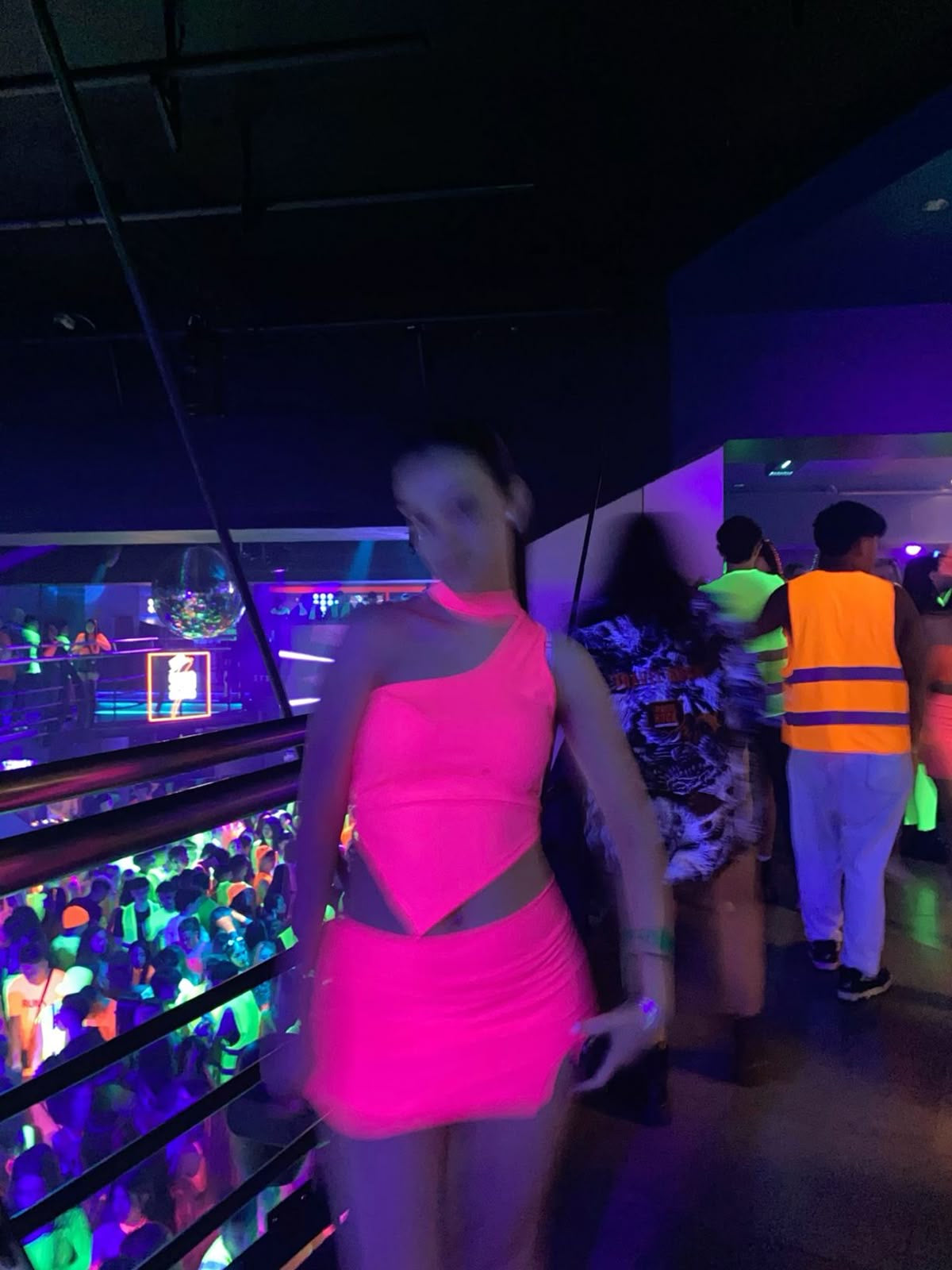 TOP LOLA FUCSIA NEON