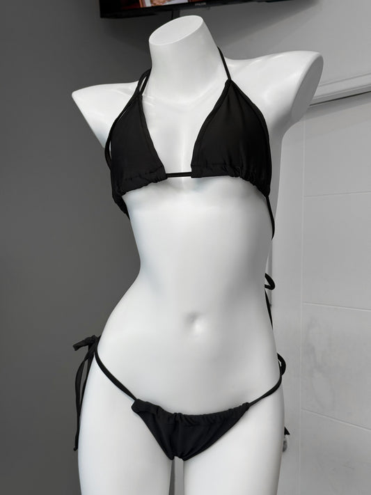 BIKINI BLACK
