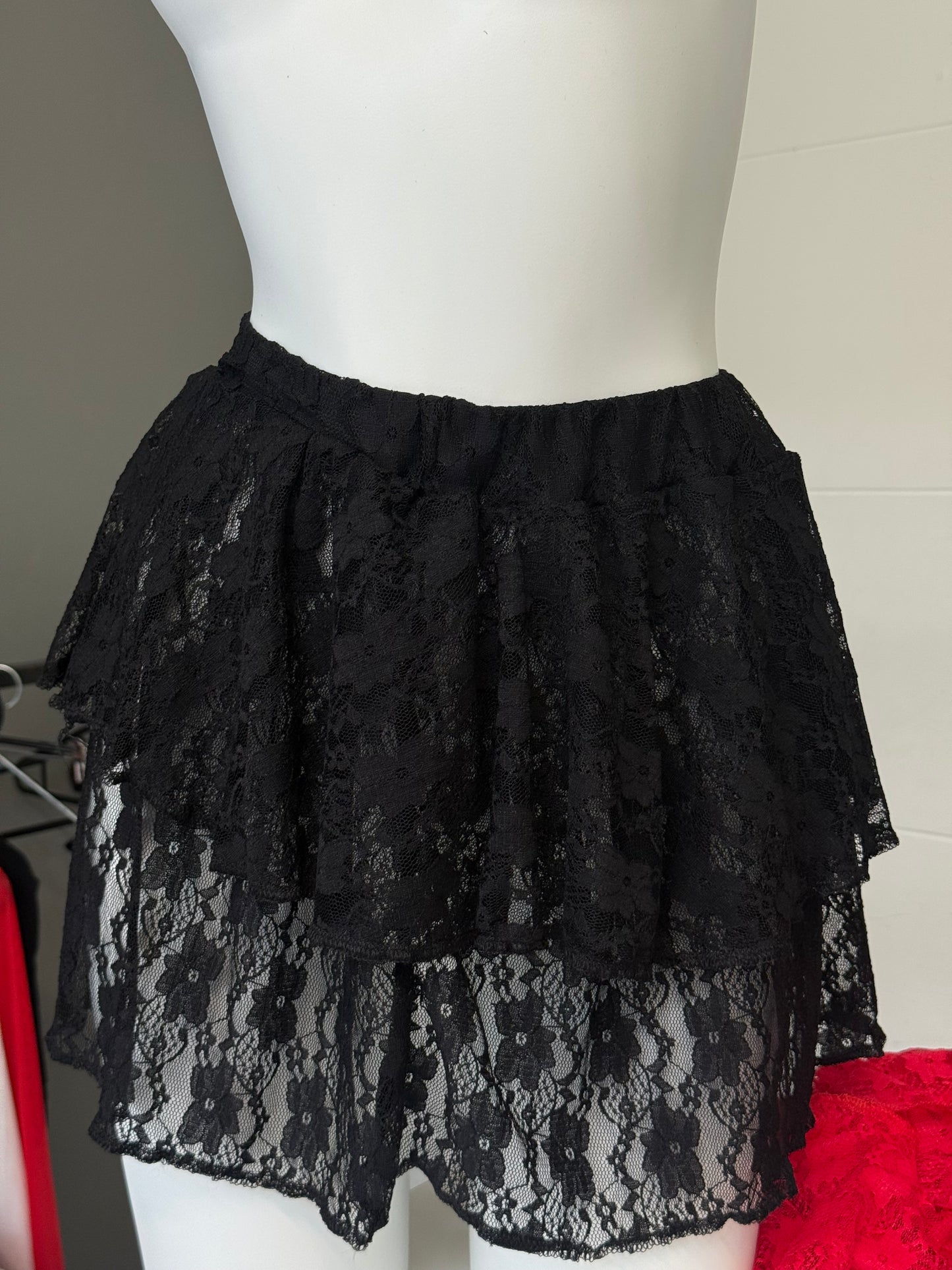 FALDA ENCAJE BLACK