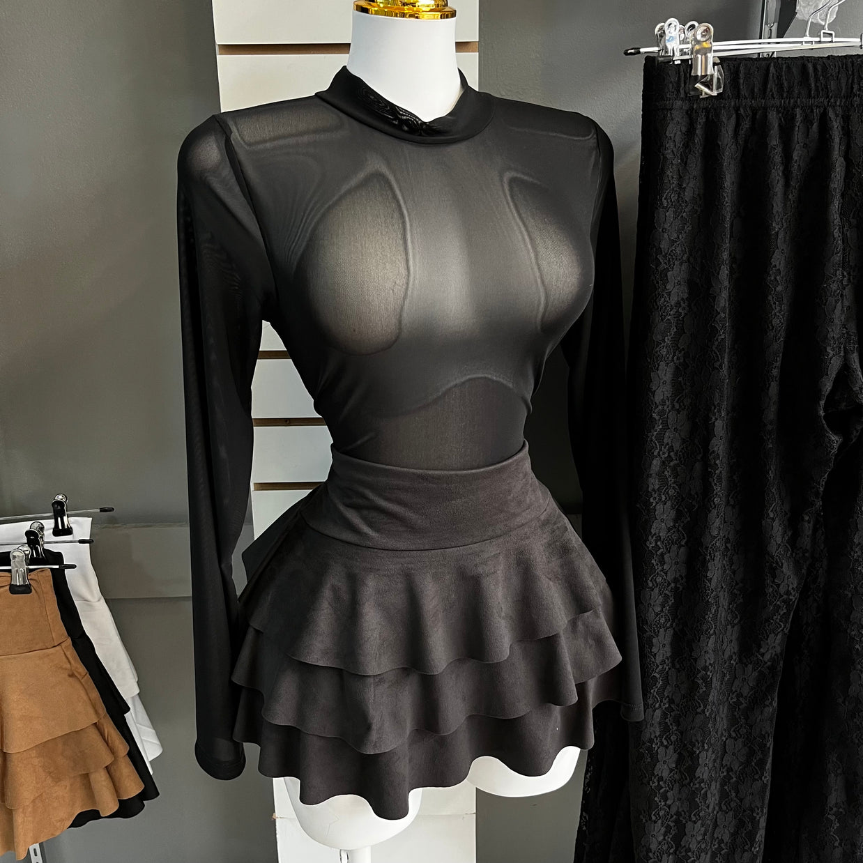 FALDA GAMUZA BLACK