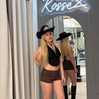 COWGIRL BLACK